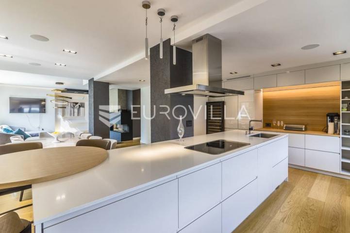 Zagreb, Mlinovi, moderna luksuzna vila 500 m²