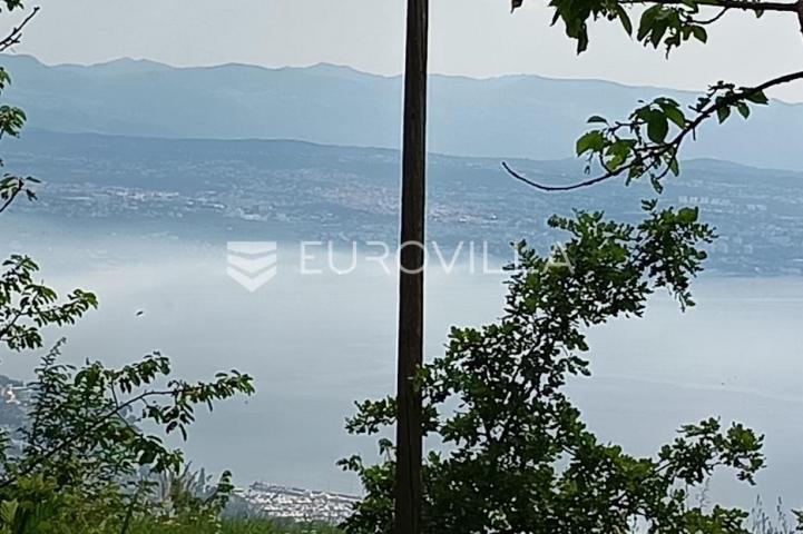 Lovran, Dobreč, građevinsko zemljište 1417 m²