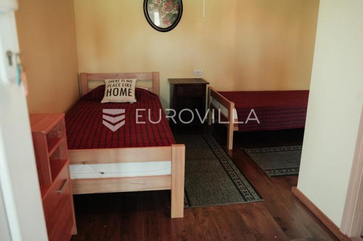 Ilok, Šarengrad, Imanje uz samu obalu Dunava s vlastitim pristupom rijeci