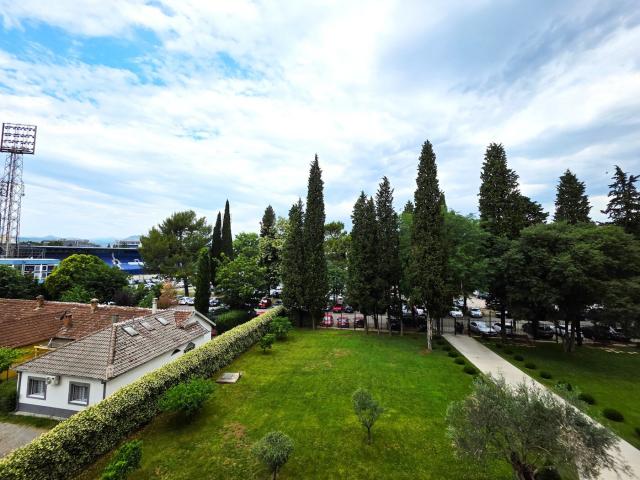 Jednosoban lijepo namješten stan, 52m2, Centar, Podgorica