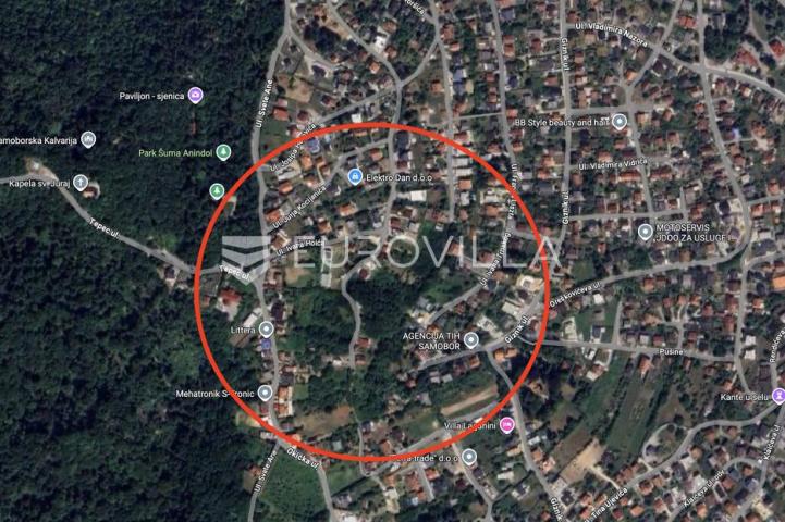 Samobor, Centar, građevinsko zemljište 3033 m² s otvorenim pogledom na grad