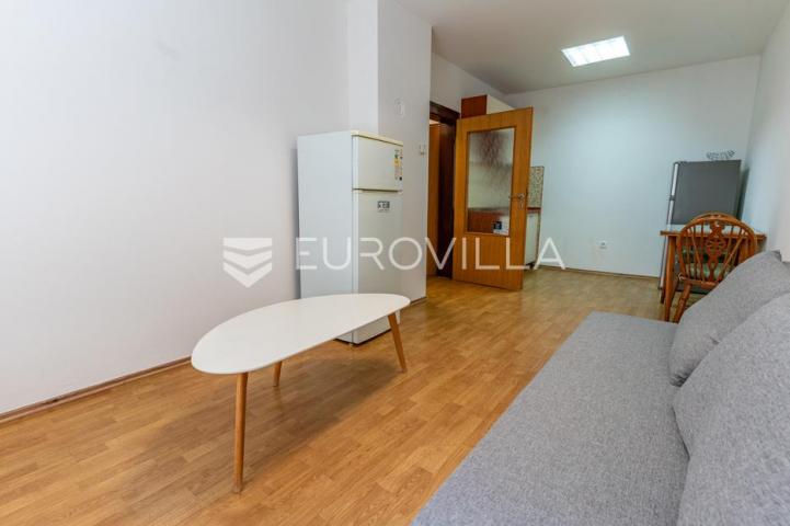 Požega, dvosoban stan u centru grada