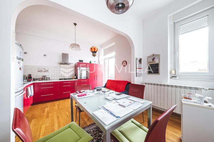 Zagreb, Strogi centar, ekskluzivan trosoban stan 125,10 m²