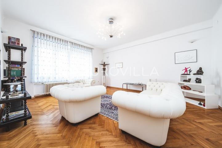 Zagreb, Strogi centar, ekskluzivan trosoban stan 125,10 m²