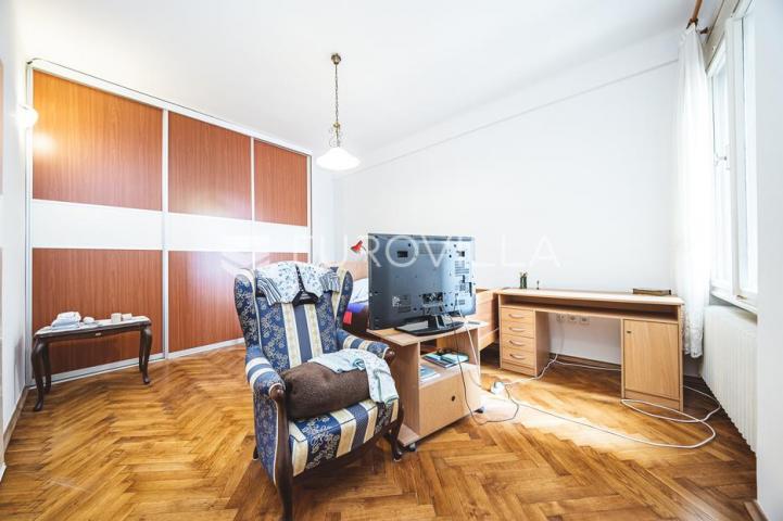 Zagreb, Strogi centar, ekskluzivan trosoban stan 125,10 m²