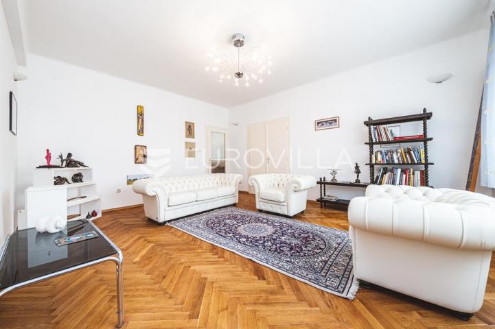 Zagreb, Strogi centar, ekskluzivan trosoban stan 125,10 m²
