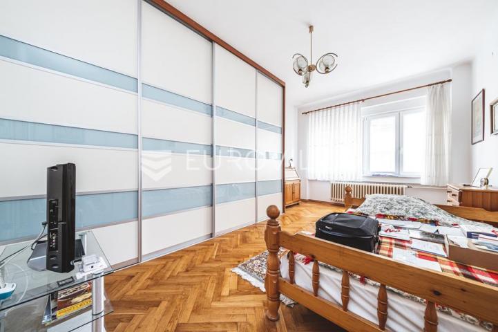 Zagreb, Strogi centar, ekskluzivan trosoban stan 125,10 m²