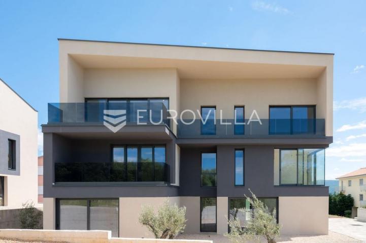 Krk, grad Krk, stan 79,29 m², luksuzna novogradnja