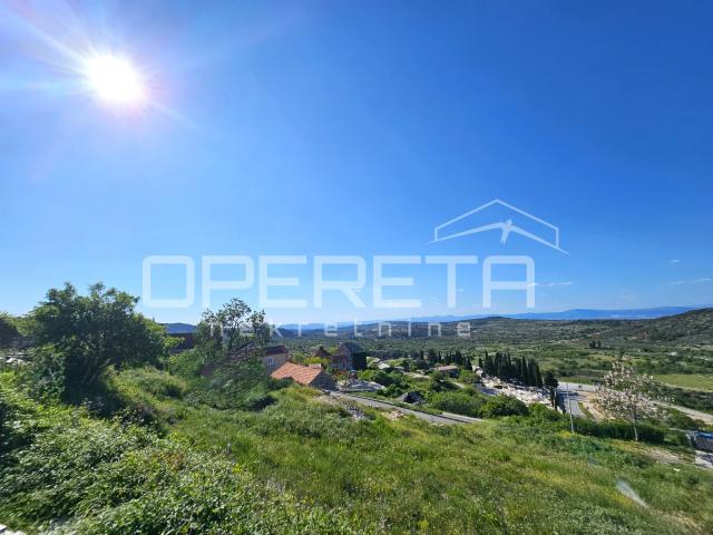 Nerežišća, Brač, građevinsko zemljište s pogledom, 450m2