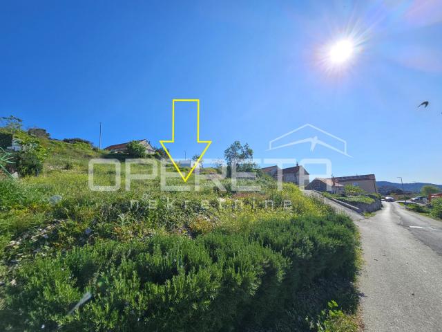Nerežišća, Brač, građevinsko zemljište s pogledom, 450m2