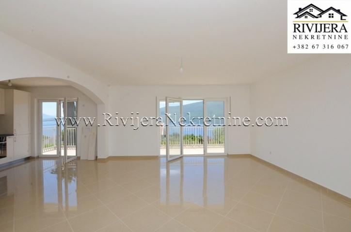Family house with a beautiful  sea  view Baosic Boka Kotorska