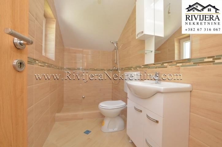 Family house with a beautiful  sea  view Baosic Boka Kotorska
