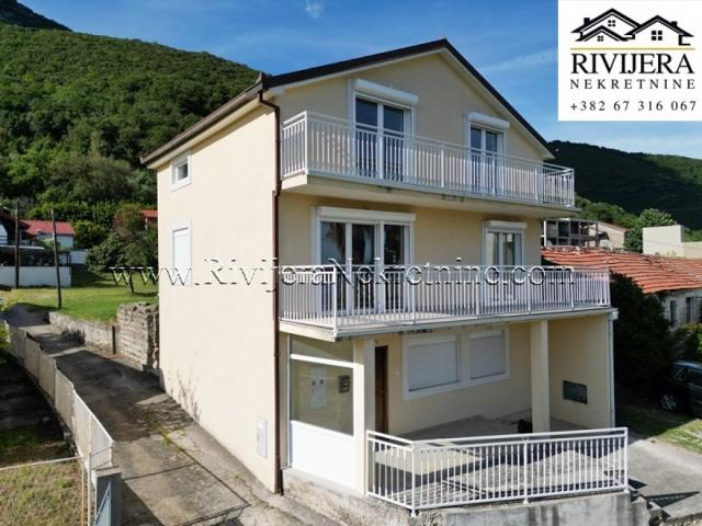 Family house with a beautiful  sea  view Baosic Boka Kotorska