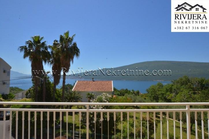 Family house with a beautiful  sea  view Baosic Boka Kotorska