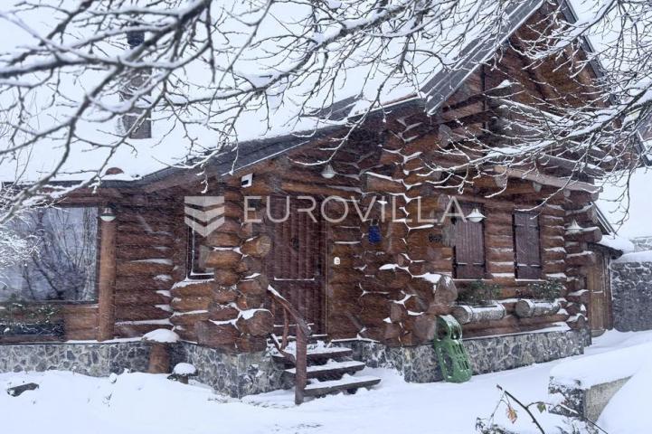 Gorski kotar, Kupjak, ekskluzivna kuća s jacuzzijem, wellnessom 200 m², bazen, okućnica 1700 m²