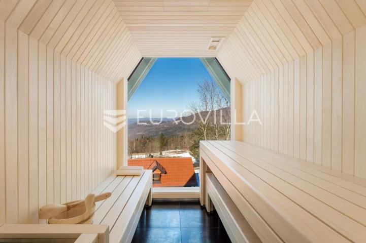 Gorski kotar, Kupjak, ekskluzivna kuća s jacuzzijem, wellnessom 200 m², bazen, okućnica 1700 m²