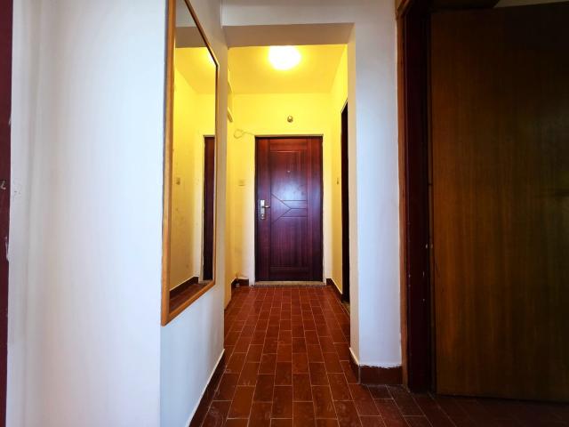 Dvosoban namješten stan, 80m2, Zabjelo, Podgorica