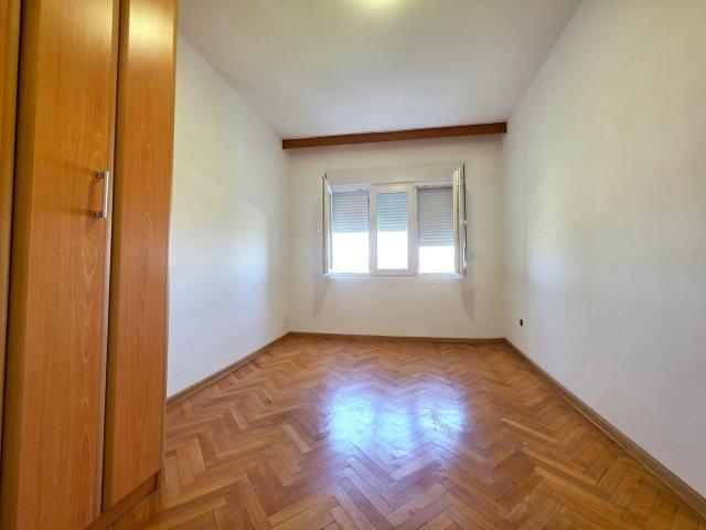 Dvosoban namješten stan, 80m2, Zabjelo, Podgorica