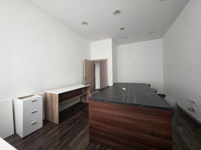 Poslovni prostor, 105 m², City kvart, Podgorica