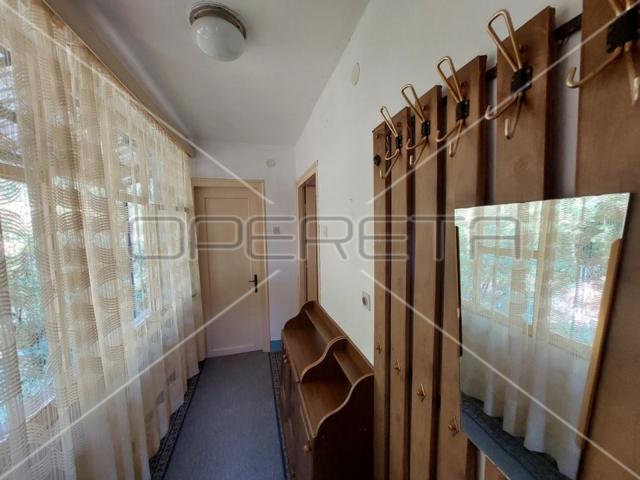 Prodaja, Kuća, Slunj, Prilaz centrali , Samostojeća, 200m2