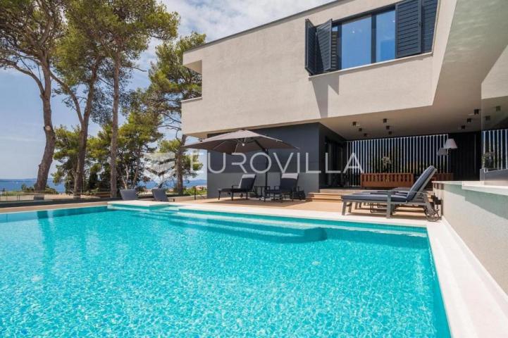 Zadar, Diklo, prekrasna villa s bazenom i pogledom na more