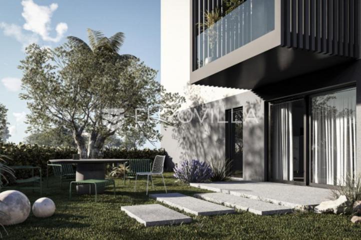Hvar, Vrboska, trosoban stan u novogradnji neto korisne površine 113.75 m²