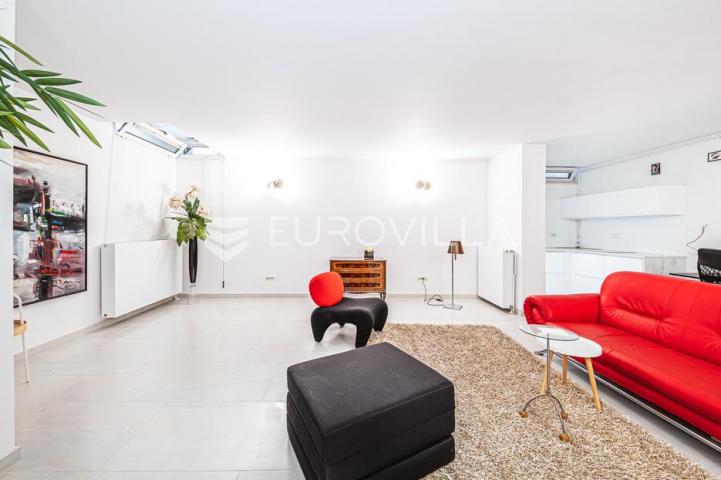 Zagreb, Trešnjevka, prekrasan dvosoban stan 80 m²