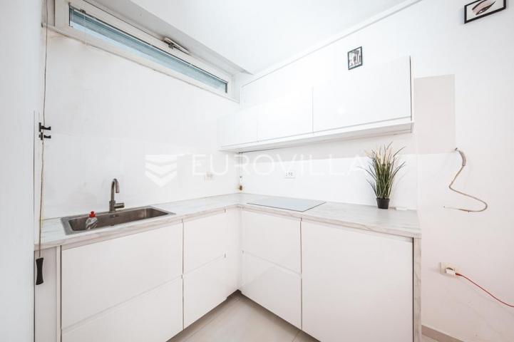 Zagreb, Trešnjevka, prekrasan dvosoban stan 80 m²