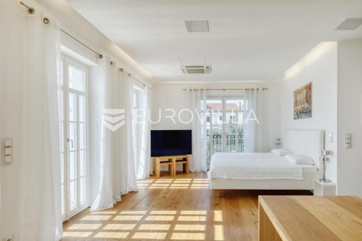 Zadar, Diklo, moderna i elegantna vila prvi red uz more