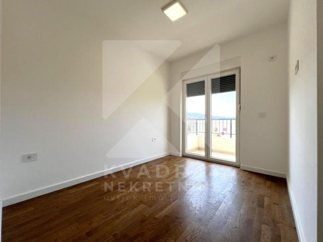 Izdavanje, Dvosoban stan, Podgorica, Zagorič, 70m2