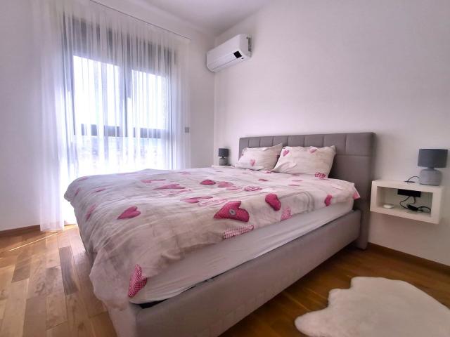 Jednosoban namješten stan, 40m2. Gorica C, Podgorica