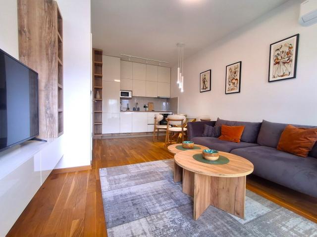 Jednosoban namješten stan, 40m2. Gorica C, Podgorica