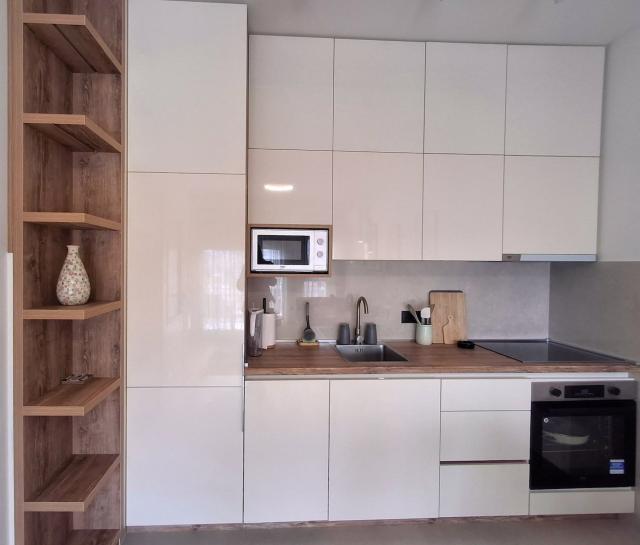 Jednosoban namješten stan, 40m2. Gorica C, Podgorica
