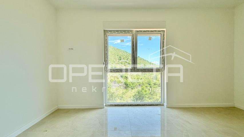 Novogradnja, dvosoban stan,  Starigrad Paklenica, Seline, Zadar
