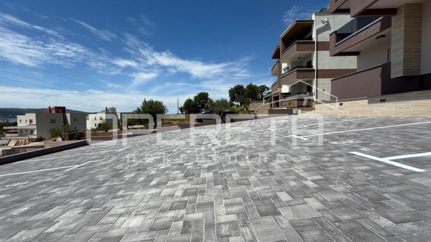 Novogradnja, dvosoban stan,  Starigrad Paklenica, Seline, Zadar