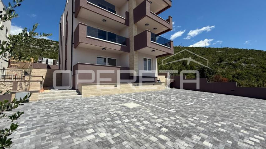 Novogradnja, dvosoban stan,  Starigrad Paklenica, Seline, Zadar