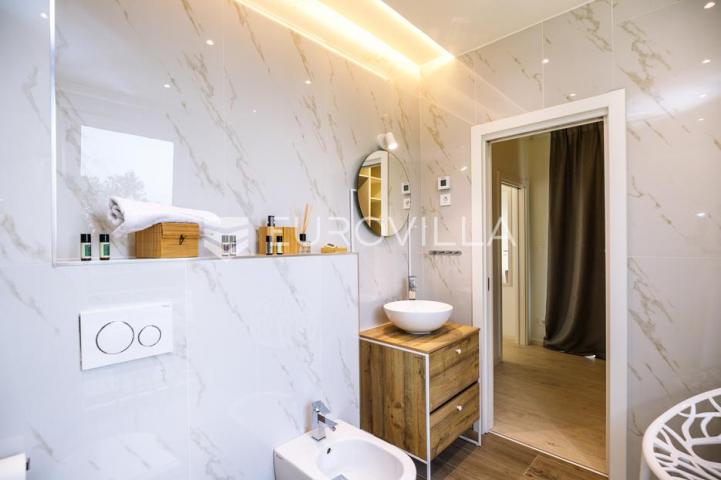 Labin, Santalezi, Luksuzna vila s wellnessom, grijanim bazenom, teretanom, mirna lokacija