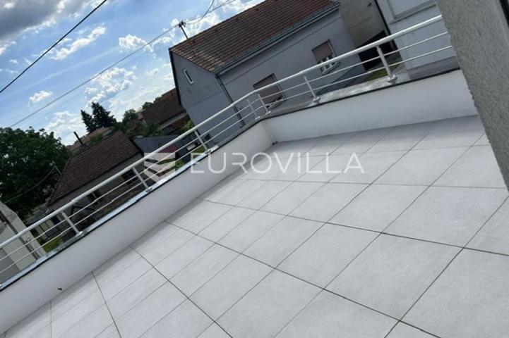 Nova Gradiška, prostrana i moderna kuća 200 m²