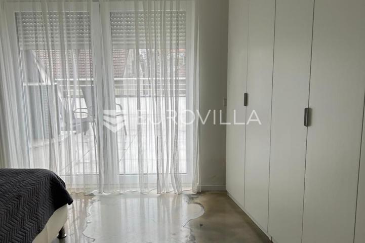 Nova Gradiška, prostrana i moderna kuća 200 m²