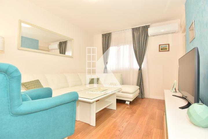Izdavanje, Jednosoban stan, Podgorica, Central Point, 49m2