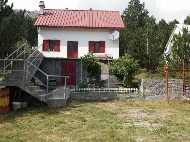 Kuća, 54m2, Kučka Korita, Podgorica