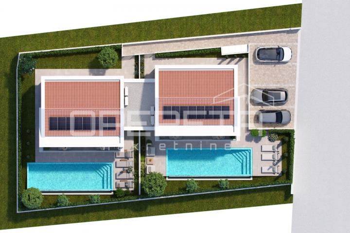 Istra, Poreč okolica-građevinsko zemljište s dozvolom za dvojnu kuću
