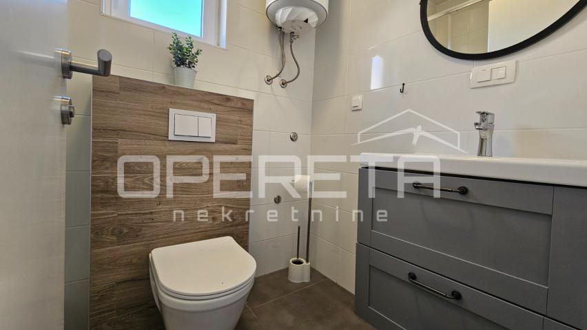 Vir – Samostojeća kuća s četiri moderno uređena apartmana, 170 m²