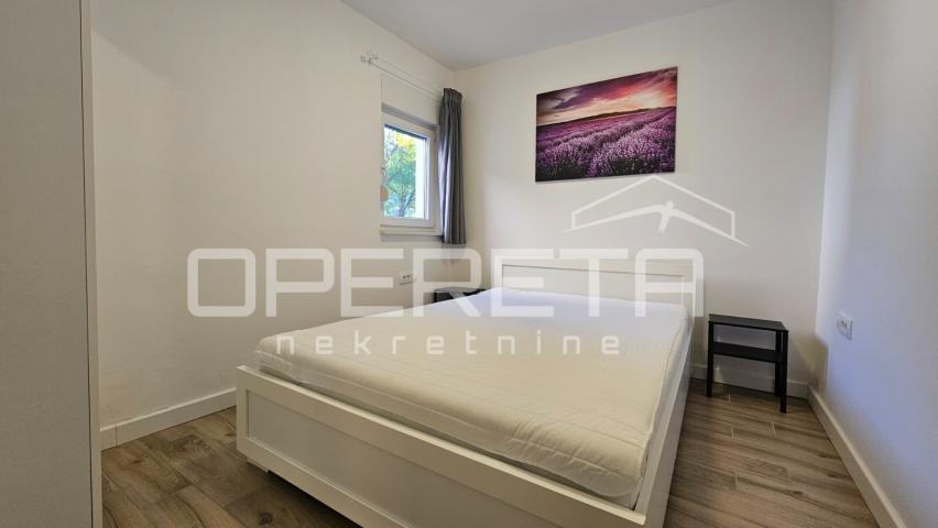 Vir – Samostojeća kuća s četiri moderno uređena apartmana, 170 m²