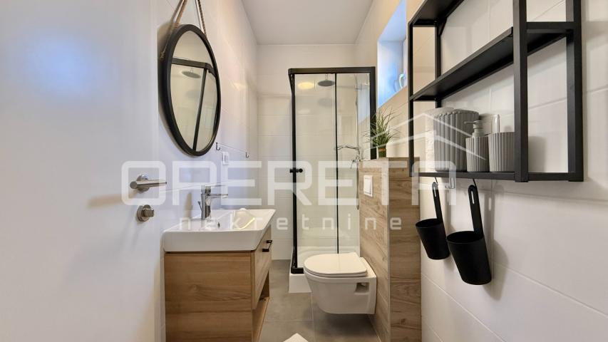 Vir – Samostojeća kuća s četiri moderno uređena apartmana, 170 m²