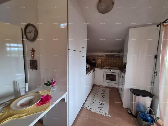 Kuća Ližnjan – Apartmanska kuća s bazenom, 460 m². 