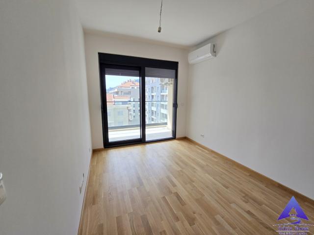 Prodaja, Stan, 44m2 , Rozino