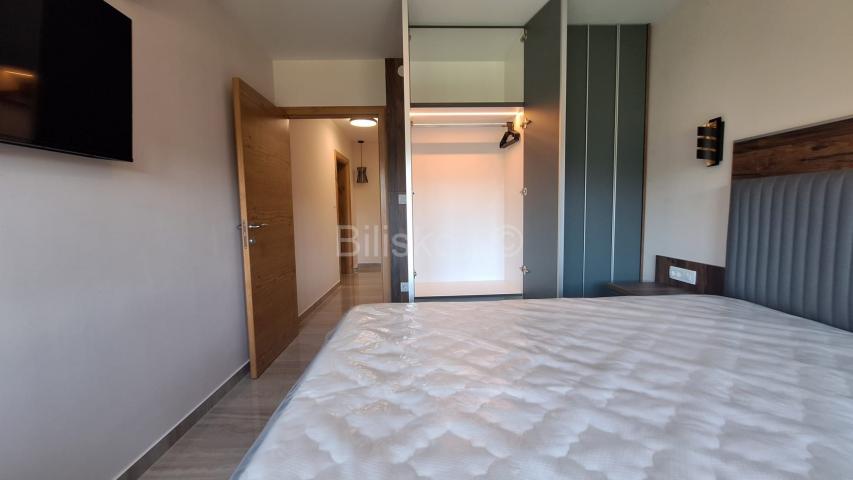 Prodaja, Sesvete, trosoban stan 75m2, na trećem katu zgrade