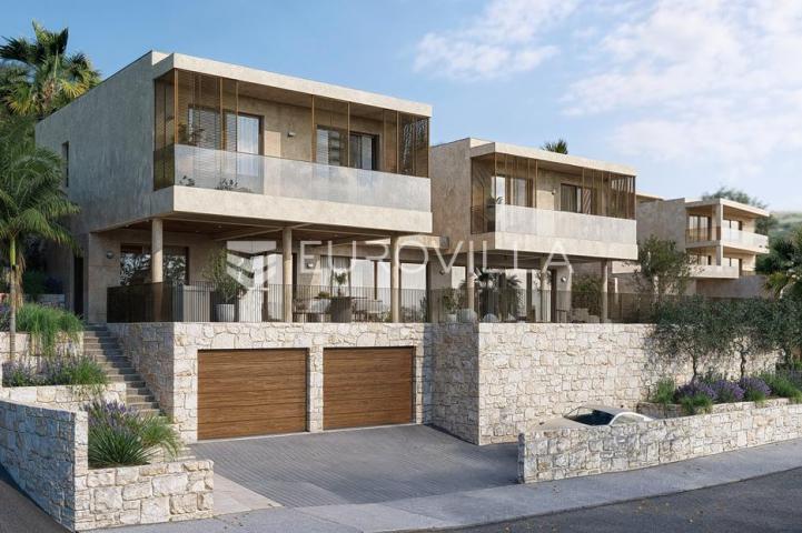 Trogir, Čiovo, moderna vila s bazenom u blizini mora