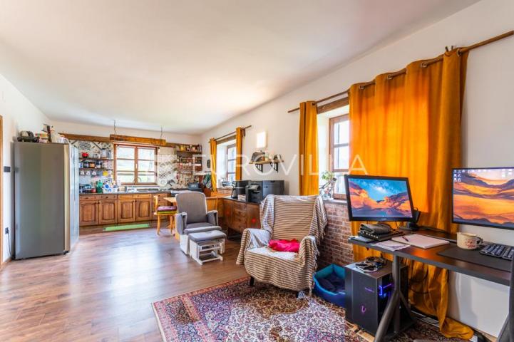 Štrigova, Grabrovnik, simpatična kuća na zemljištu površine 7303 m²